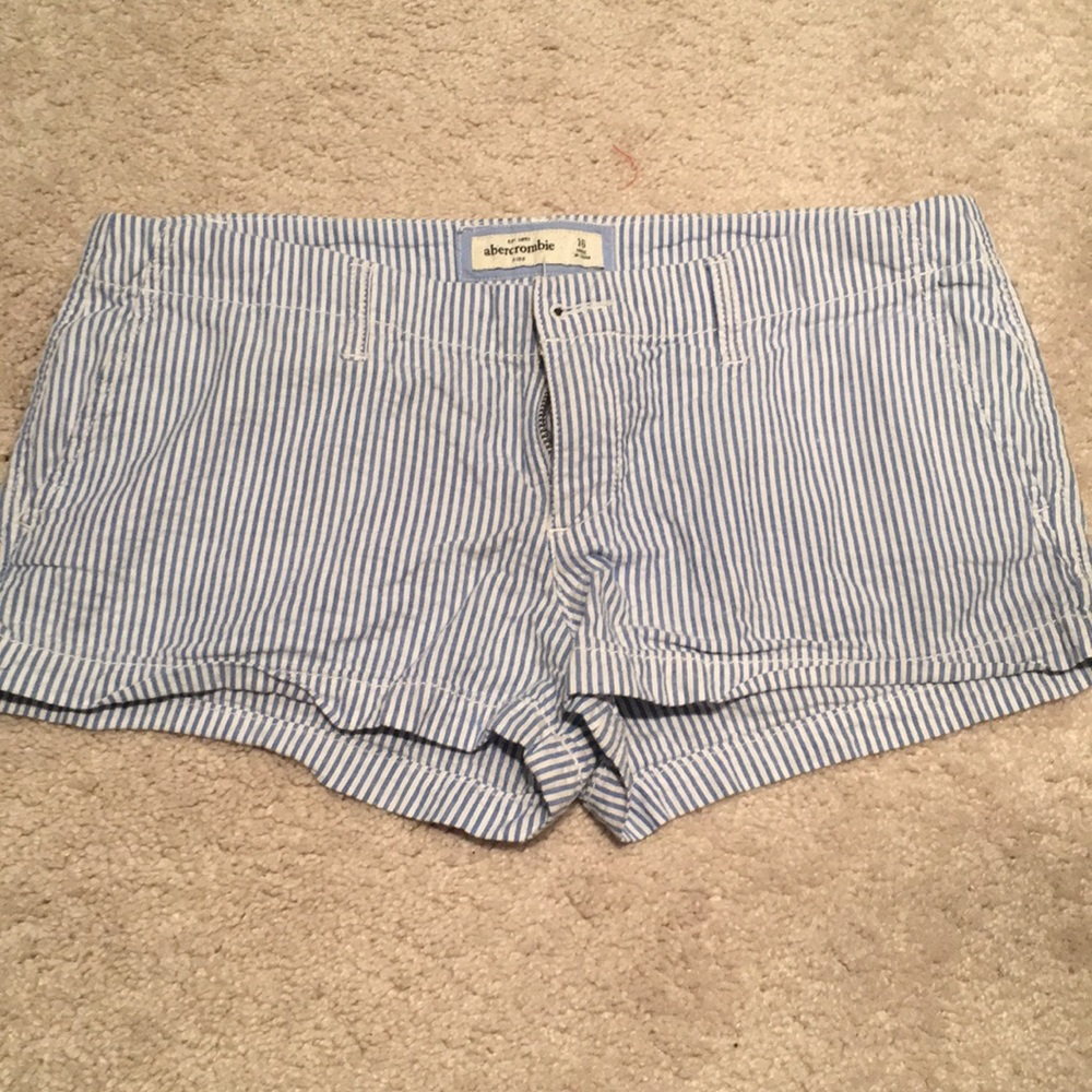 striped shorts